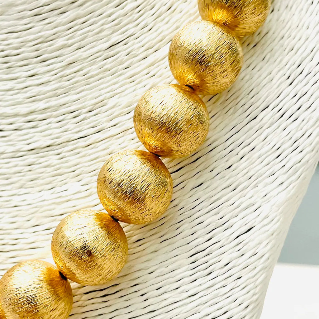 Chic - Big Ball Necklace